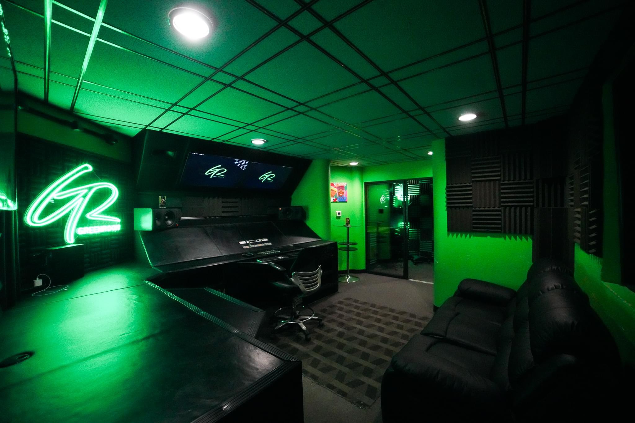 citywidestudios_greenroom_03